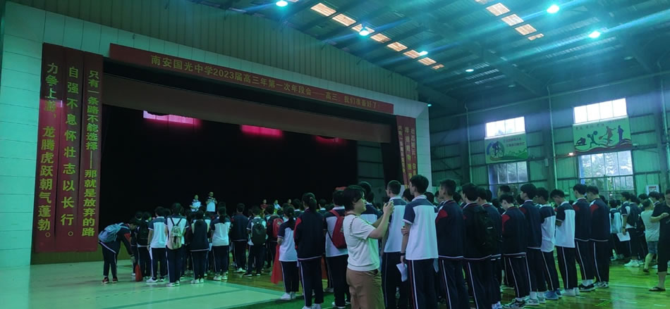 image2.jpg